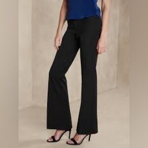 Banana Republic Sloan Bootcut Pant - Size 4, Black